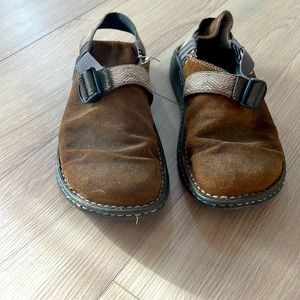 Chaco men’s slip in clog.